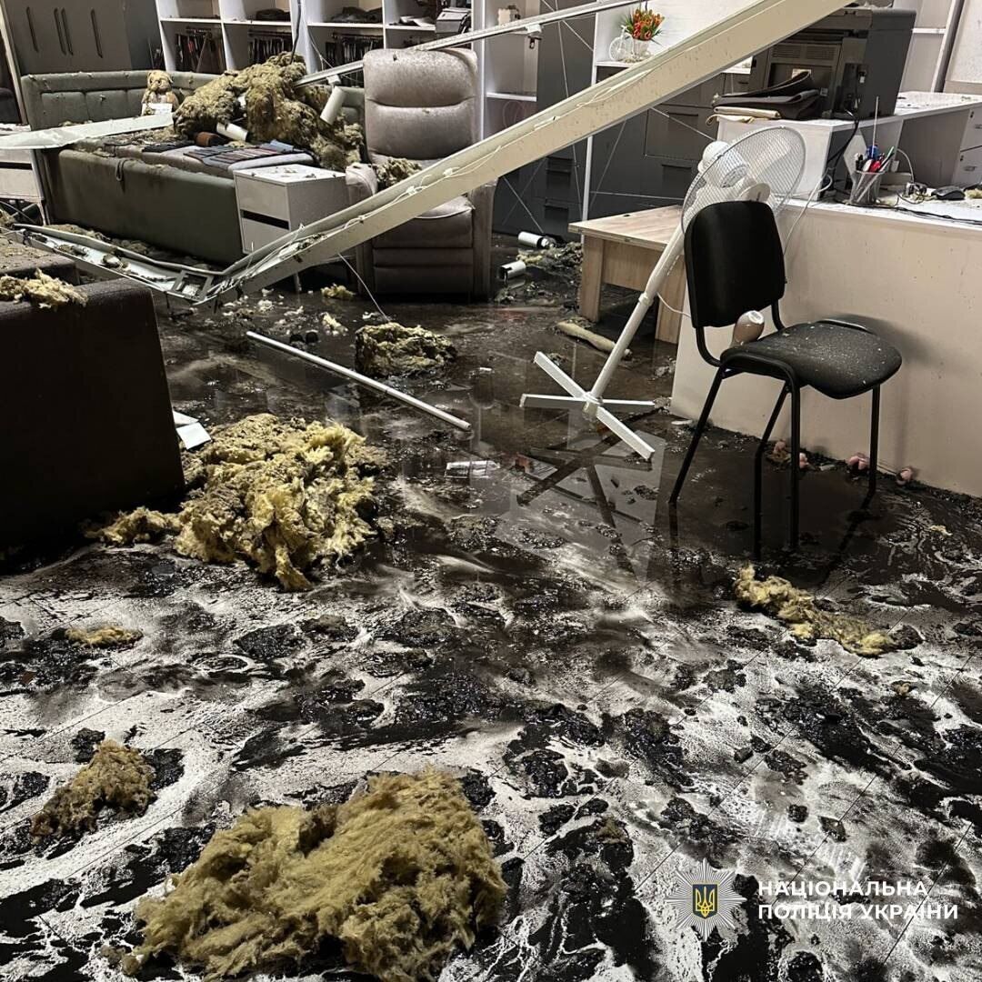 Росія атакувала магазин у Харкові: п'ятьох постраждалих забрали до лікарні. Фото