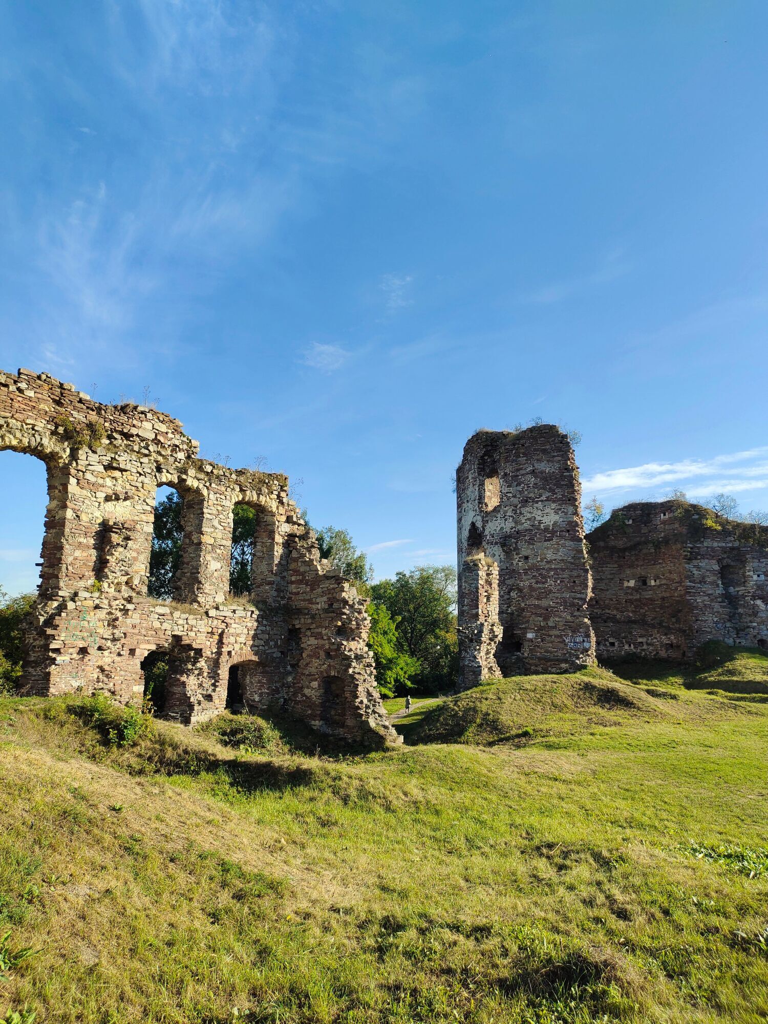 Найкрасивіша ратуша України, римський костел і замок з підземеллями: що приховує містечко Бучач на Тернопільщині