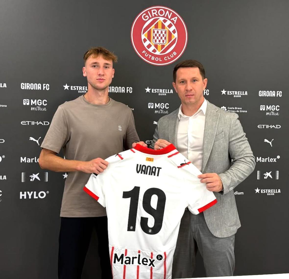 Испанский клуб объявил о трансфере футболиста сборной Украины за 20 млн евро