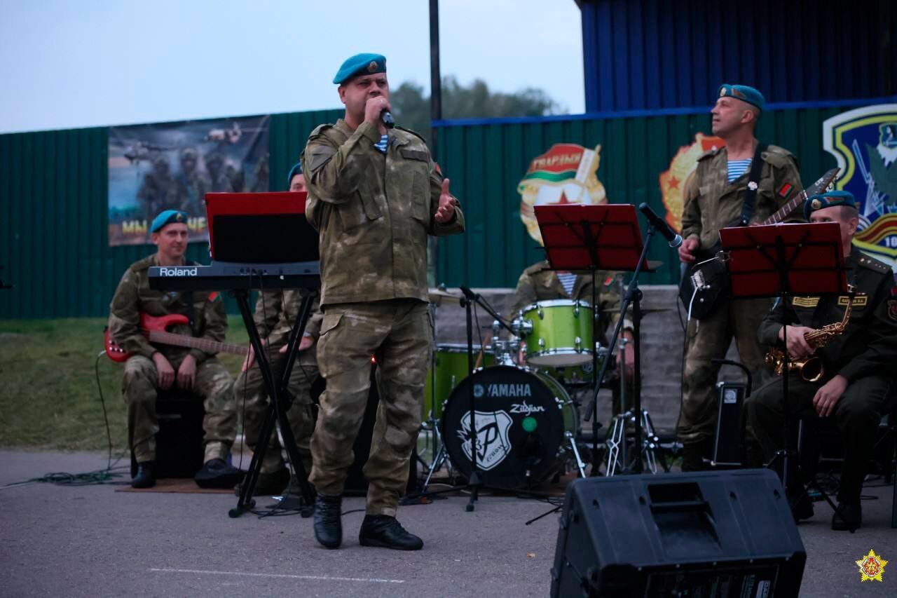 В Беларуси стартовала серия масштабных военных учений: отработают "планирование применения ядерного оружия"