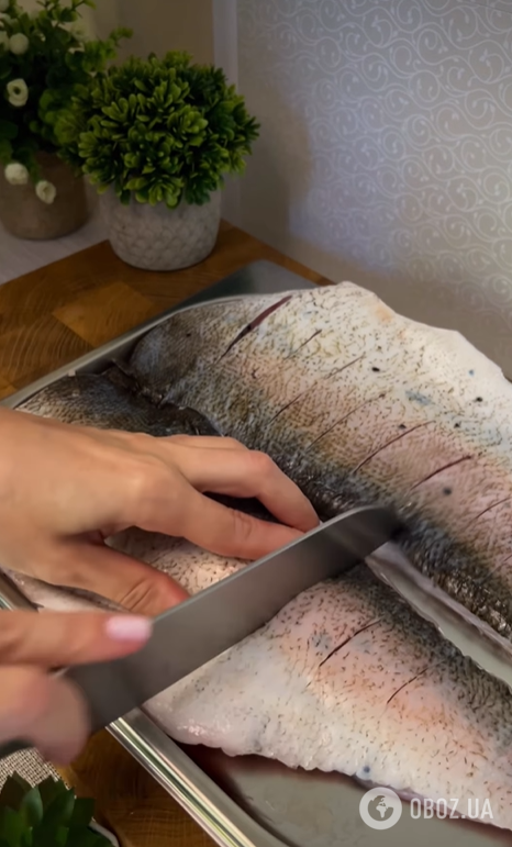 Как вкусно приготовить рыбу с овощами на ужин: рецепт блюда в духовке