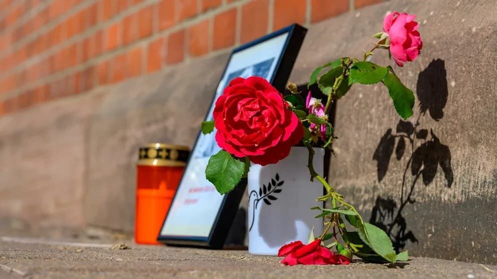 Сбежала от преступлений РФ в Мариуполе: в Германии толкнули под поезд 16-летнюю украинку