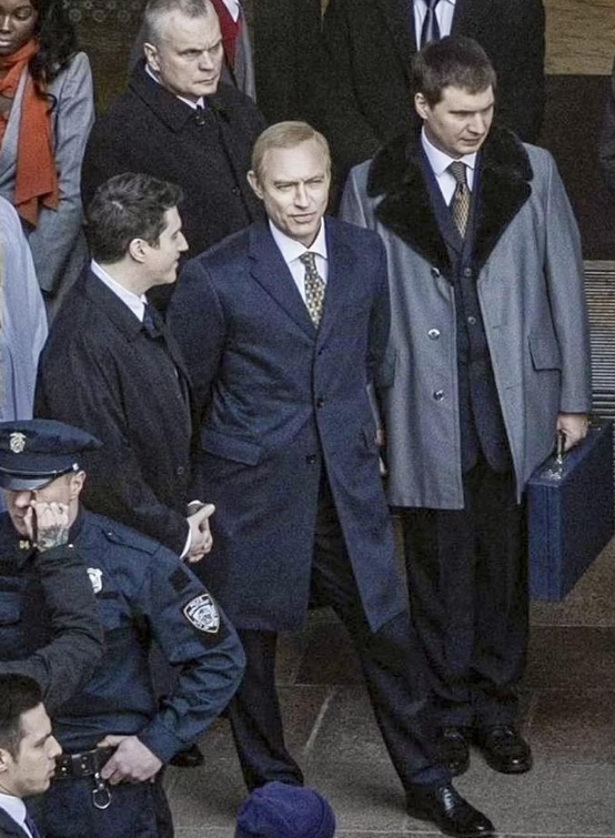 Премʼєра "Чарівника Кремля" провалилася: що не так з фільмом, в якому Джуд Лоу зіграв Путіна, і яку оцінку йому дали критики