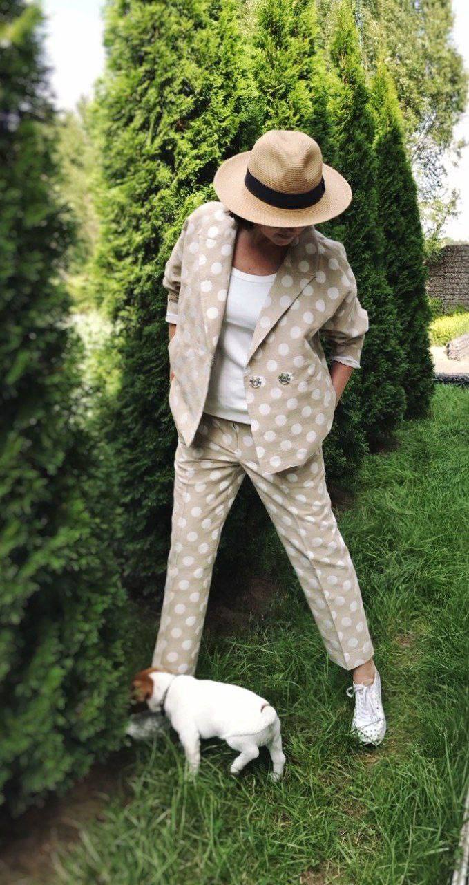 Что такое "одежда-фастфуд": какой бессмысленный тренд упрощает и обедняет человека