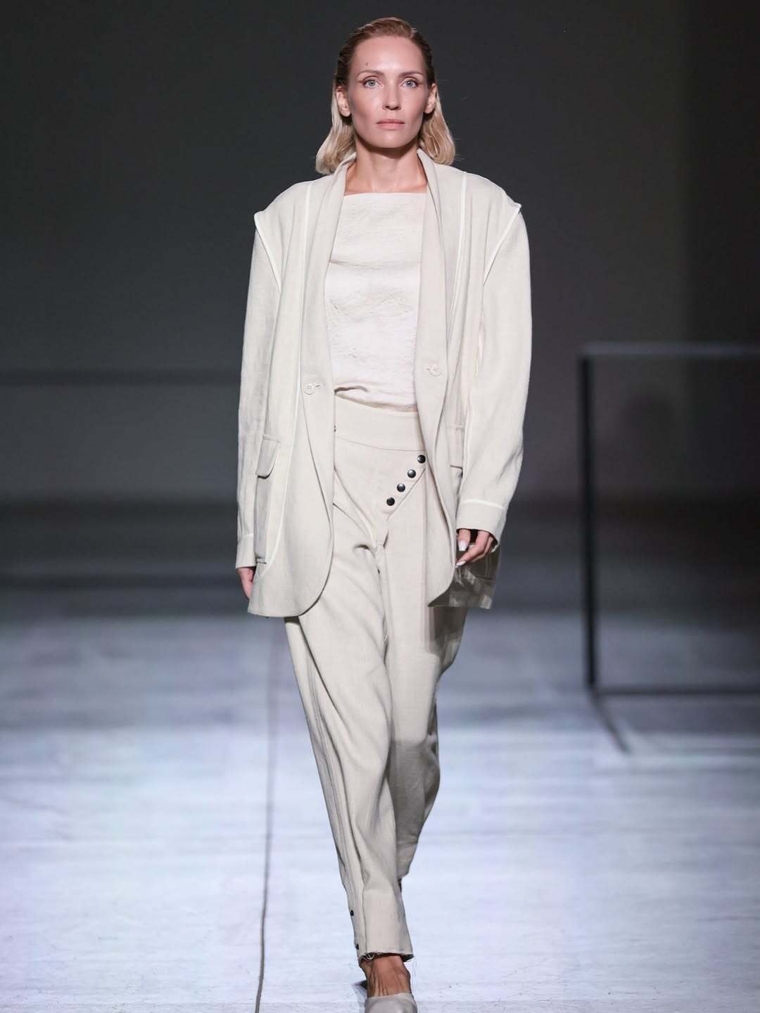 Знаменитая украинская легкоатлетка вышла на подиум на модном показе. Фото и видео