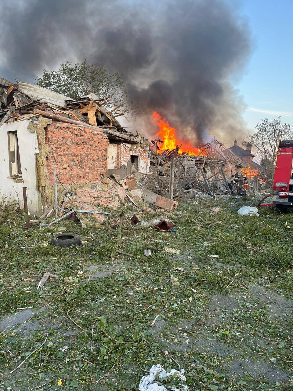 Росія атакувала Україну дронами і ракетами, є наслідки, в Польщі піднімали авіацію. Усі подробиці