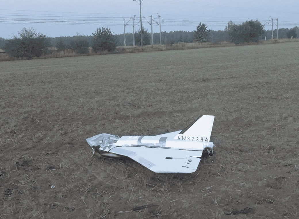 "Военные применили оружие": Туск прокомментировал вторжение российских "Шахедов" в Польшу, из-за которого остановили работу аэропорты