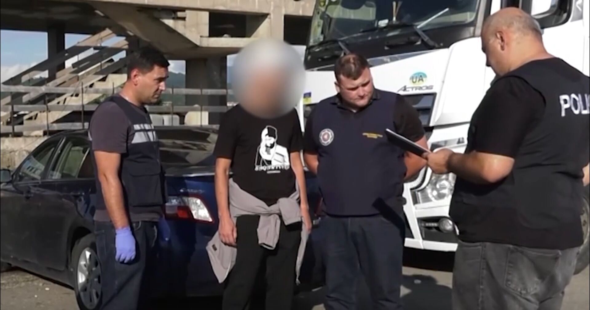 В Грузии задержали двух украинцев за якобы перевозку взрывчатого вещества: что известно