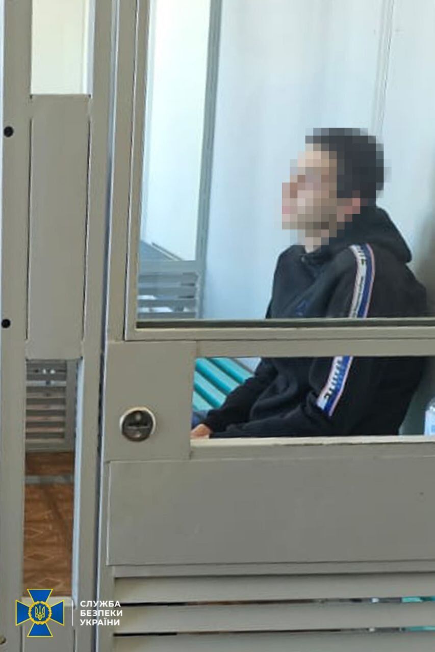 СБУ задержала информатора ФСБ, который "сливал" врагу данные об обороне Сумщины и Днепропетровщины. Фото