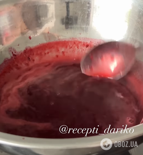 Нежная домашняя панакота с ягодным соусом: как приготовить простой домашний десерт без выпекания