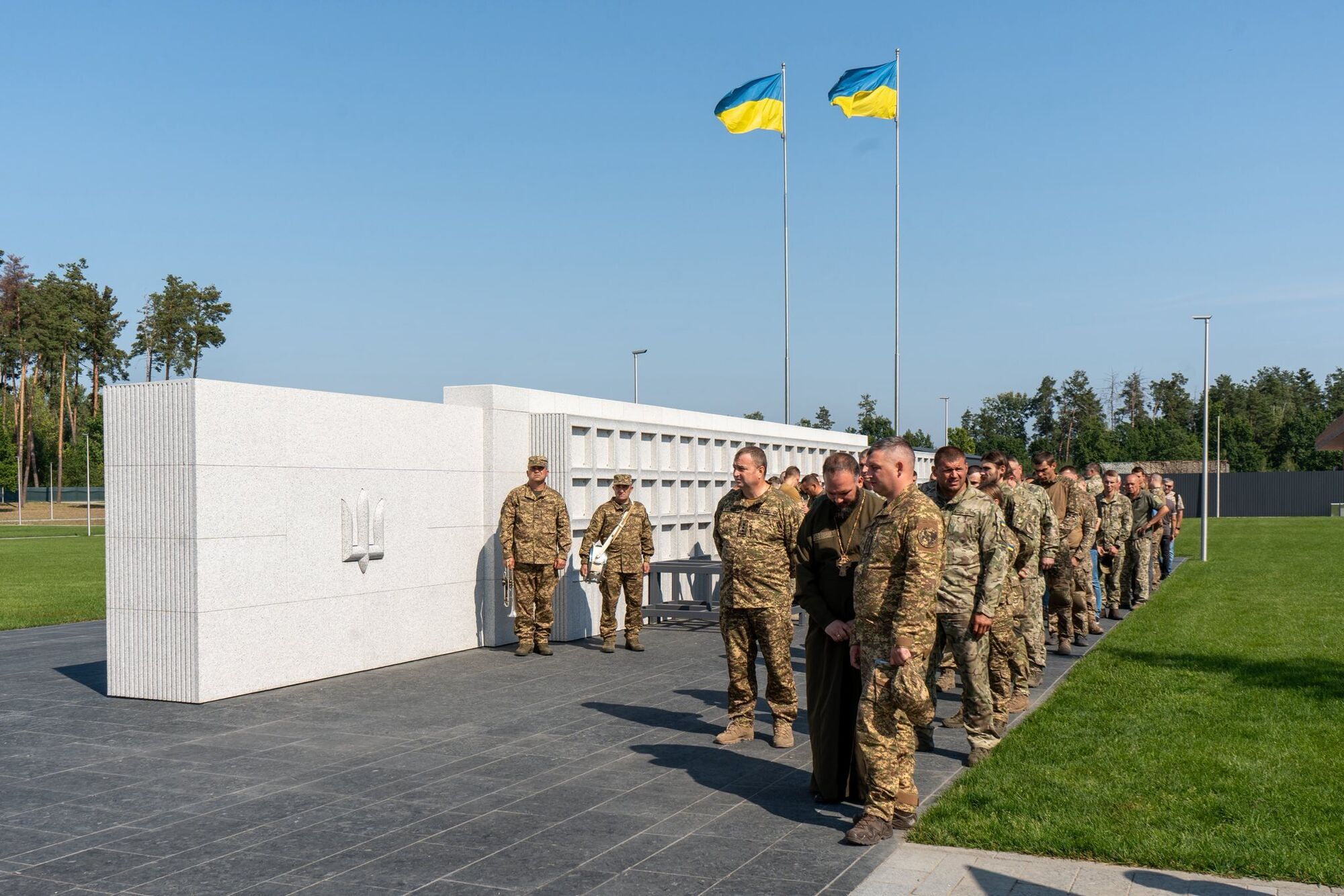 Перезахоронение возможно: в Минветеранов разъяснили, как будет работать Национальное военное кладбище