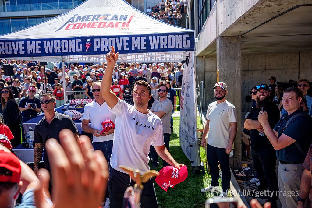 Сдал собственный отец: американские СМИ установили личность убийцы Чарли Кирка. Фото