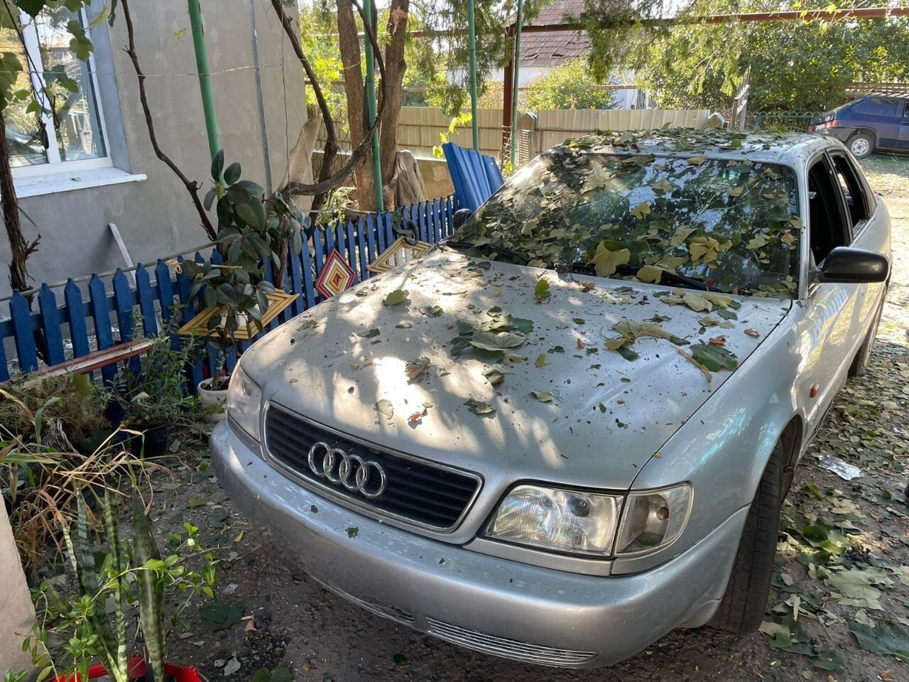 Окупанти вдарили по Дніпропетровщині: загинула жінка, є постраждалі. Фото