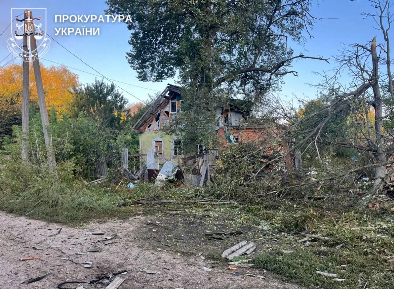 Окупанти вдарили дронами по промисловій зоні на околиці Сум і атакували область ракетами: є загиблі. Фото