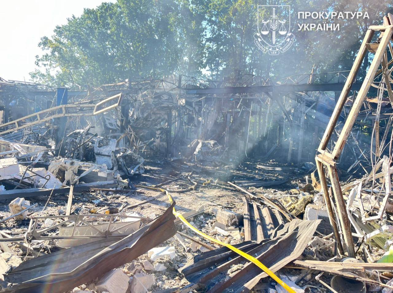 Окупанти вдарили дронами по промисловій зоні на околиці Сум і атакували область ракетами: є загиблі. Фото