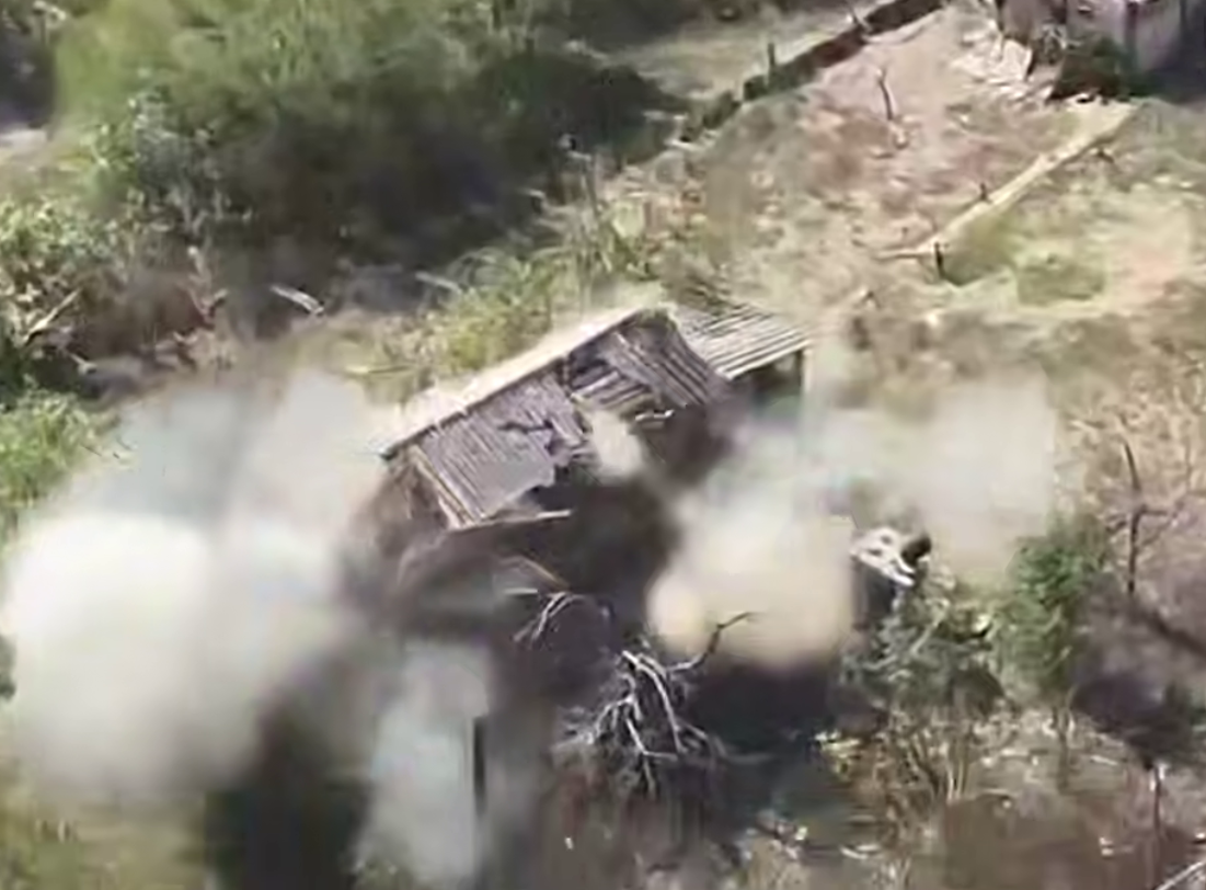 Минусуют логистику, технику и личный состав врага: морпехи показали, как уничтожают российских оккупантов. Видео