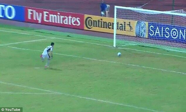 "Самый невероятный гол в истории футбола" собрал 3 млн просмотров за 3 дня. Видео