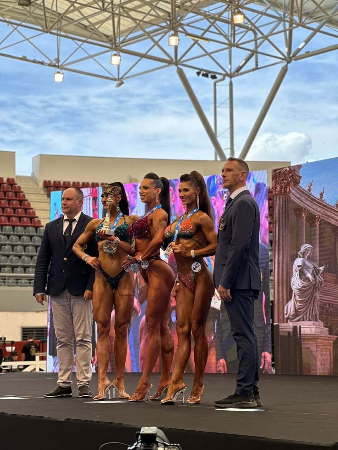 Українська красуня стала абсолютною чемпіонкою Кубку світу з бодібілдингу в Мадриді. Фото