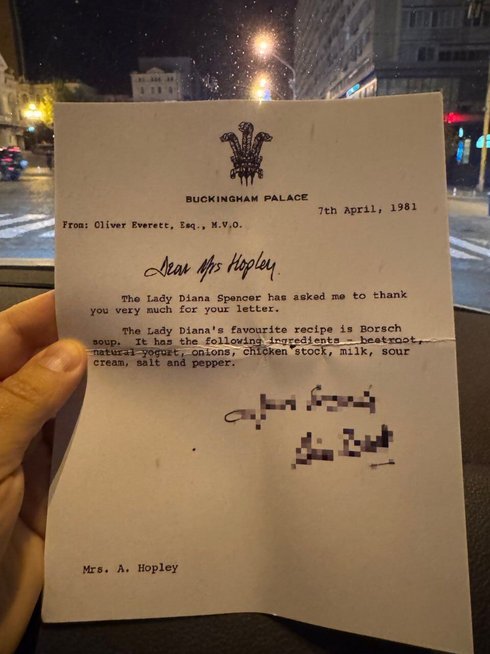 "Вкус того, который любила его мама": Клопотенко рассказал, чем угощал принца Гарри в Киеве. Фото и видео