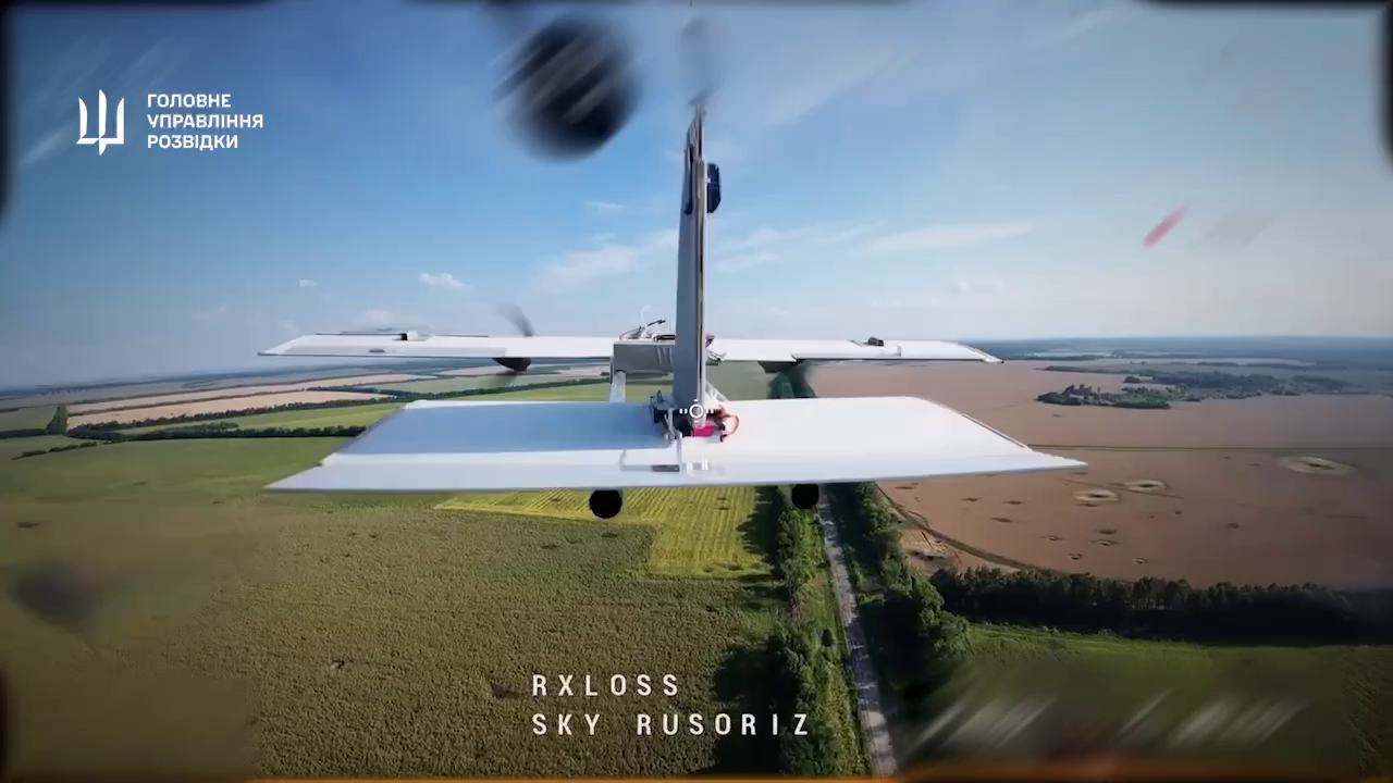 Кара небесная! В ГУР показали, как их мастера на фронте сбивают "крылья" оккупантов