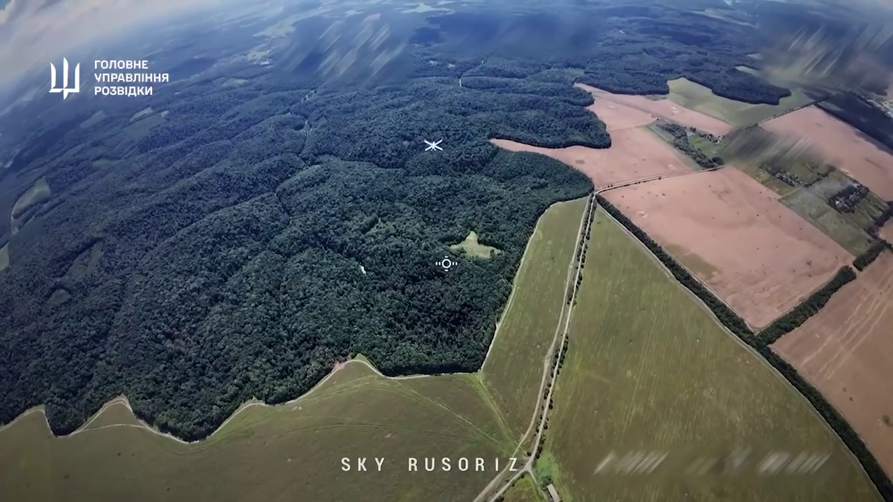 Кара небесная! В ГУР показали, как их мастера на фронте сбивают "крылья" оккупантов