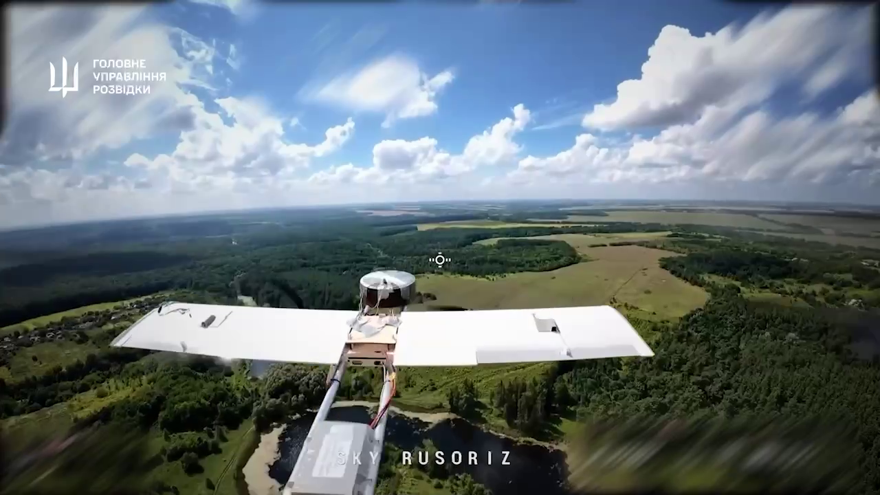 Кара небесная! В ГУР показали, как их мастера на фронте сбивают "крылья" оккупантов