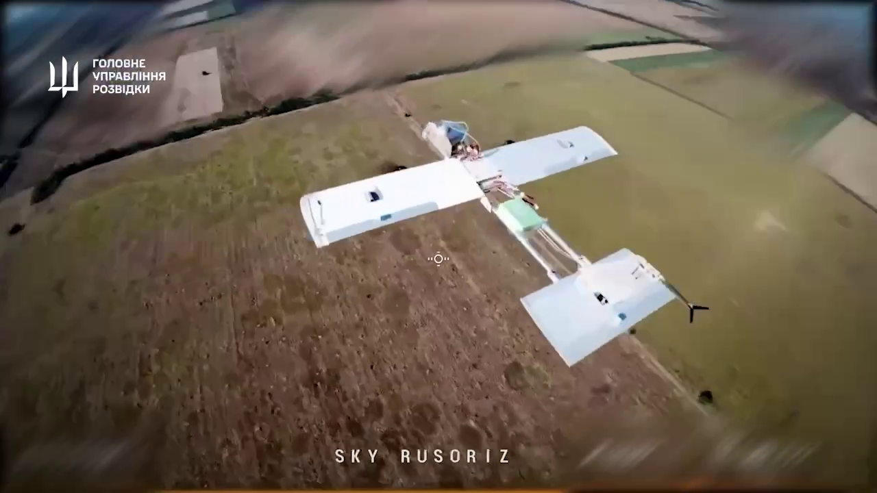 Кара небесная! В ГУР показали, как их мастера на фронте сбивают "крылья" оккупантов