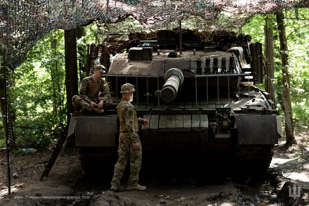 "Надежная броня!" В Украине отмечают День танковых войск