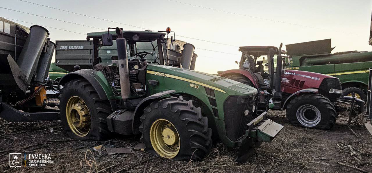 Люди собирали урожай: оккупанты нанесли ракетный удар по сельскохозяйственному предприятию на Сумщине, много раненых. Фото
