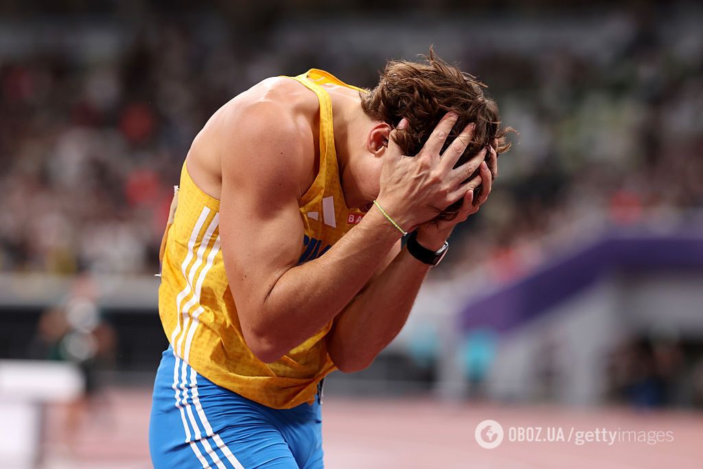 "Новый Бубка" в 14-й раз установил мировой рекорд по прыжкам с шестом. Видео