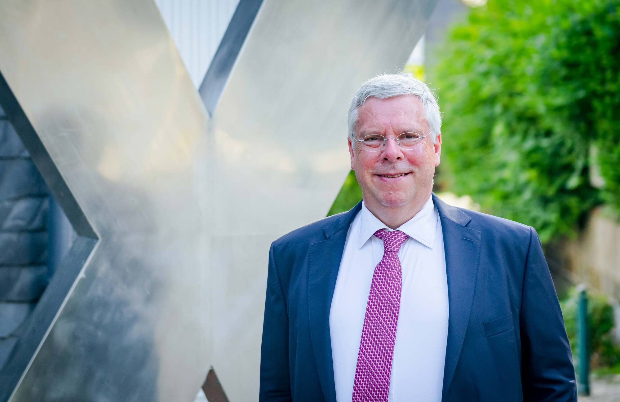 В партии Мерца призвали партнеров по коалиции "более серьезно" относиться к увеличению военной помощи Украине: что случилось