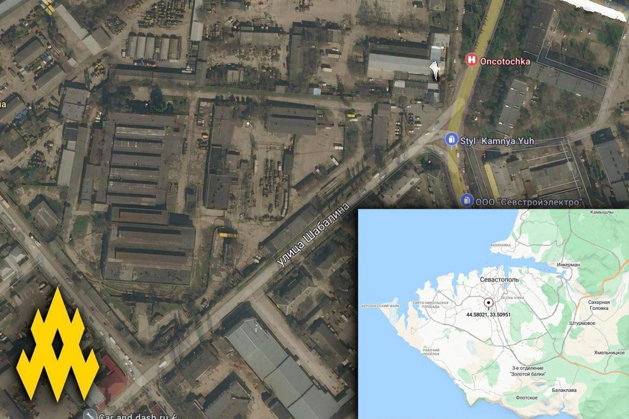 Техніку перекидають по всьому Криму: "Атеш" розвідав важливий військовий об'єкт у Севастополі. Фото