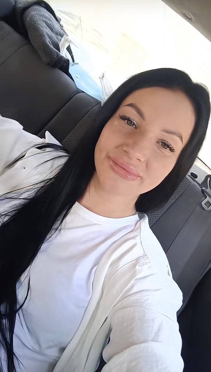 Попрошайничает в TikTok и называет себя "элитной проституткой": кто такая блогерша Дианка, за беременностью которой следила вся Украина