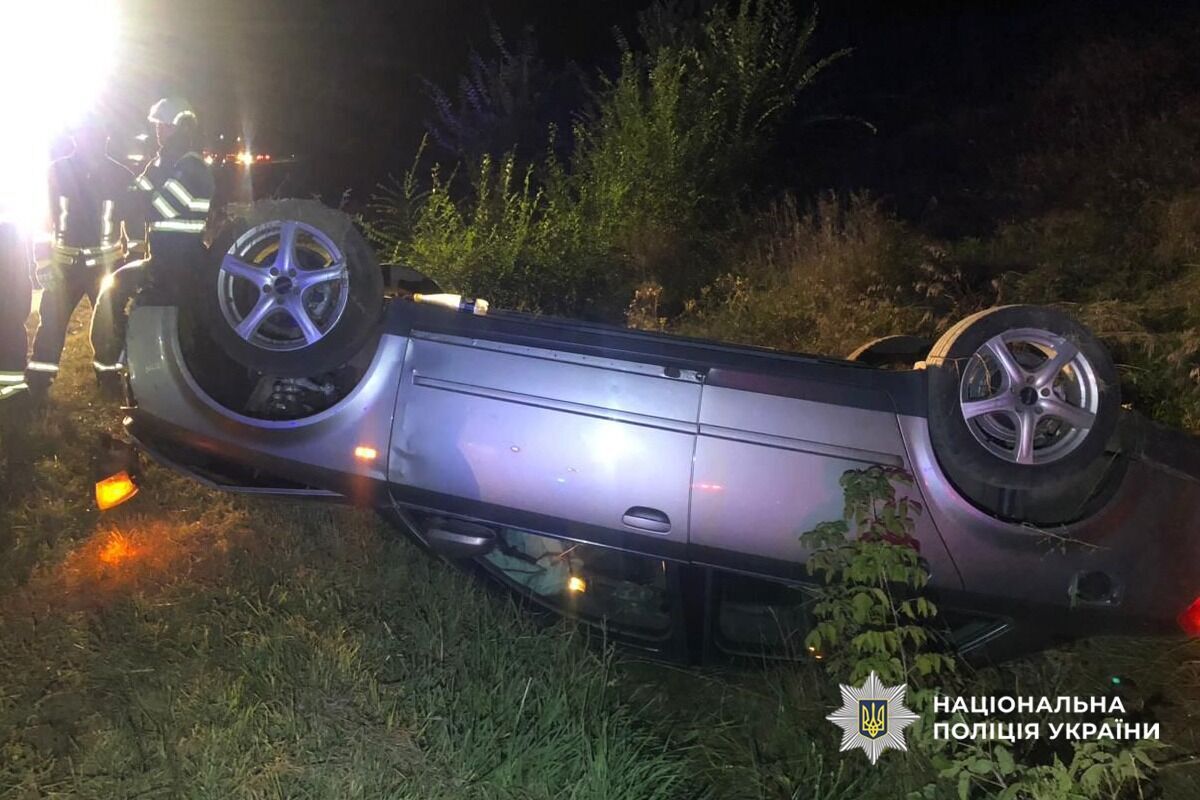 Водій не надав переваги в русі іншому авто: на Черкащині в ДТП загинула трирічна дитина. Фото