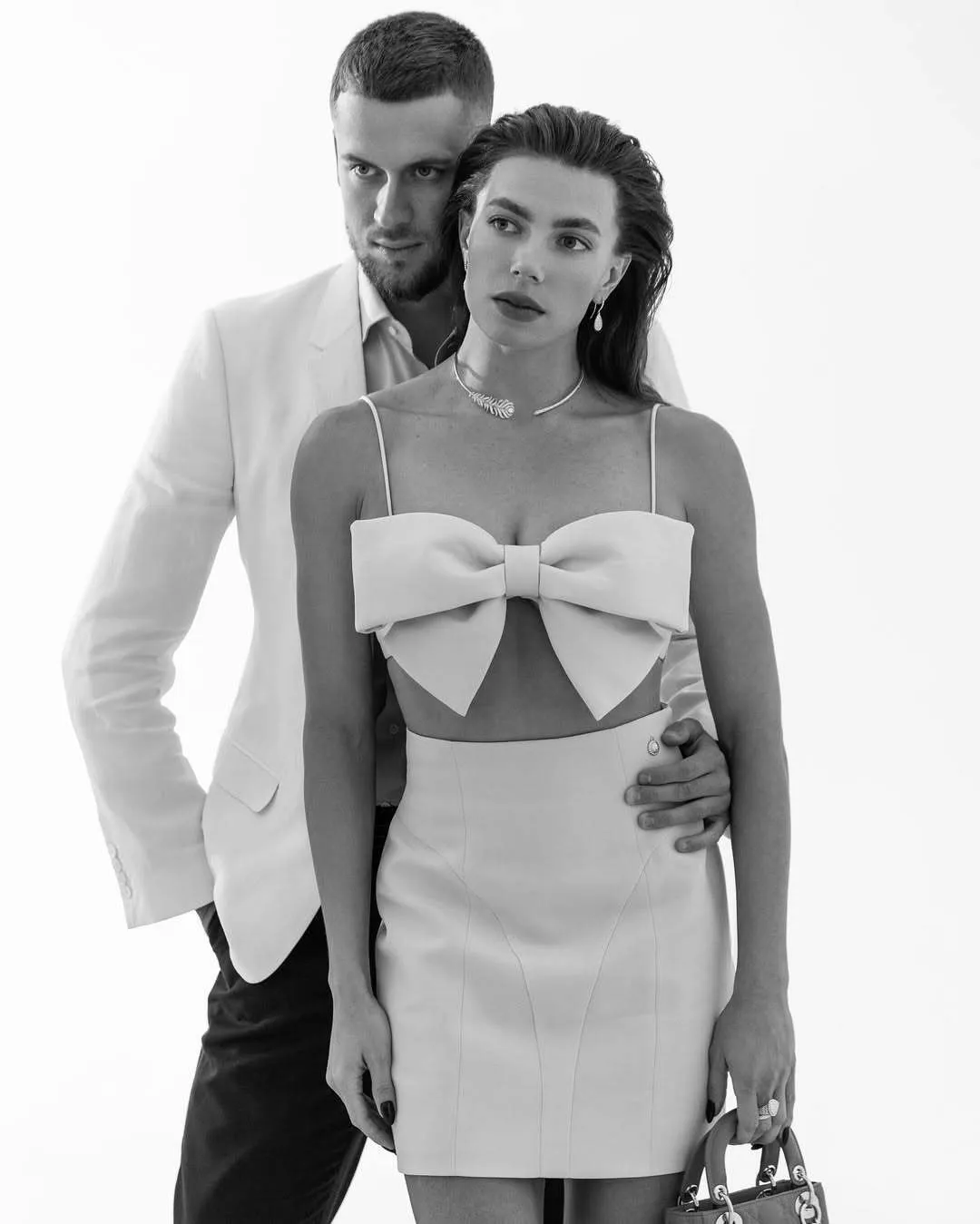 Найкрасивіша пара українського спорту пройшла через сльози і лікарів і чекає на малюка: після знайомства легкоатлетка і плавець не бачились 5 років