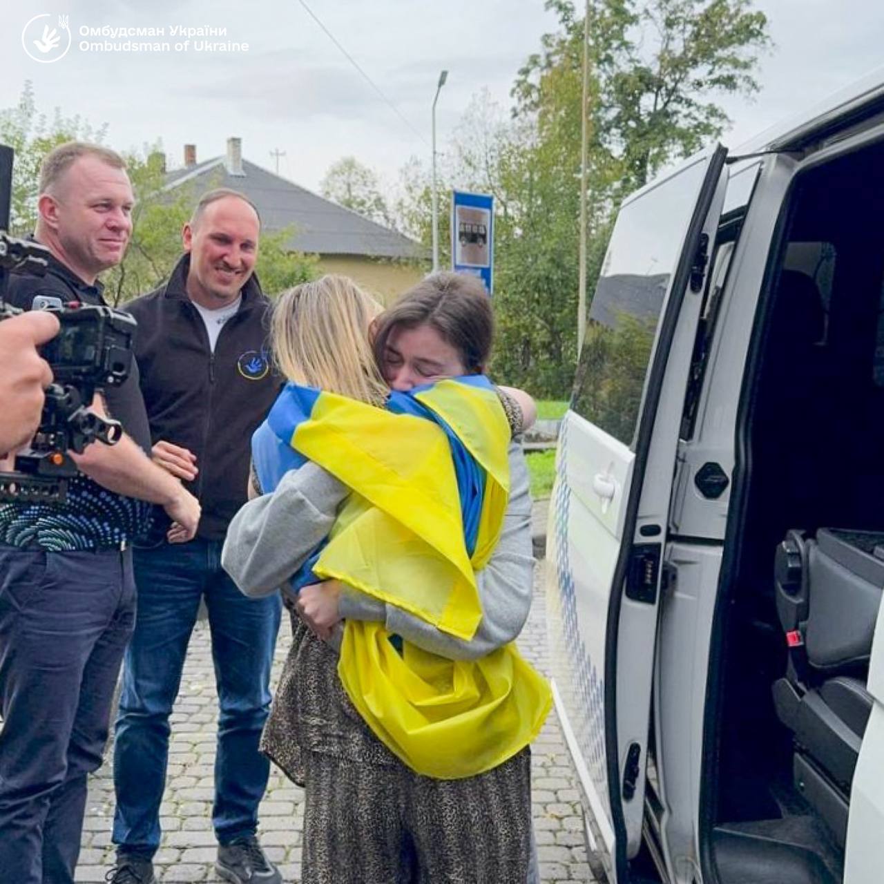 Все время не знала о судьбе своих дочерей: в Украину вернули женщину, которую 6 лет удерживали в российской неволе. Фото