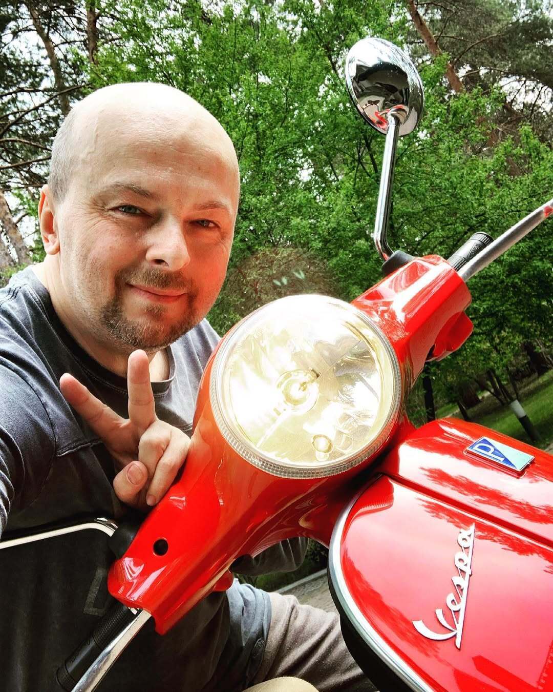 В России заявили, что сын Ротару имеет российский паспорт и платит им налоги: как это возможно