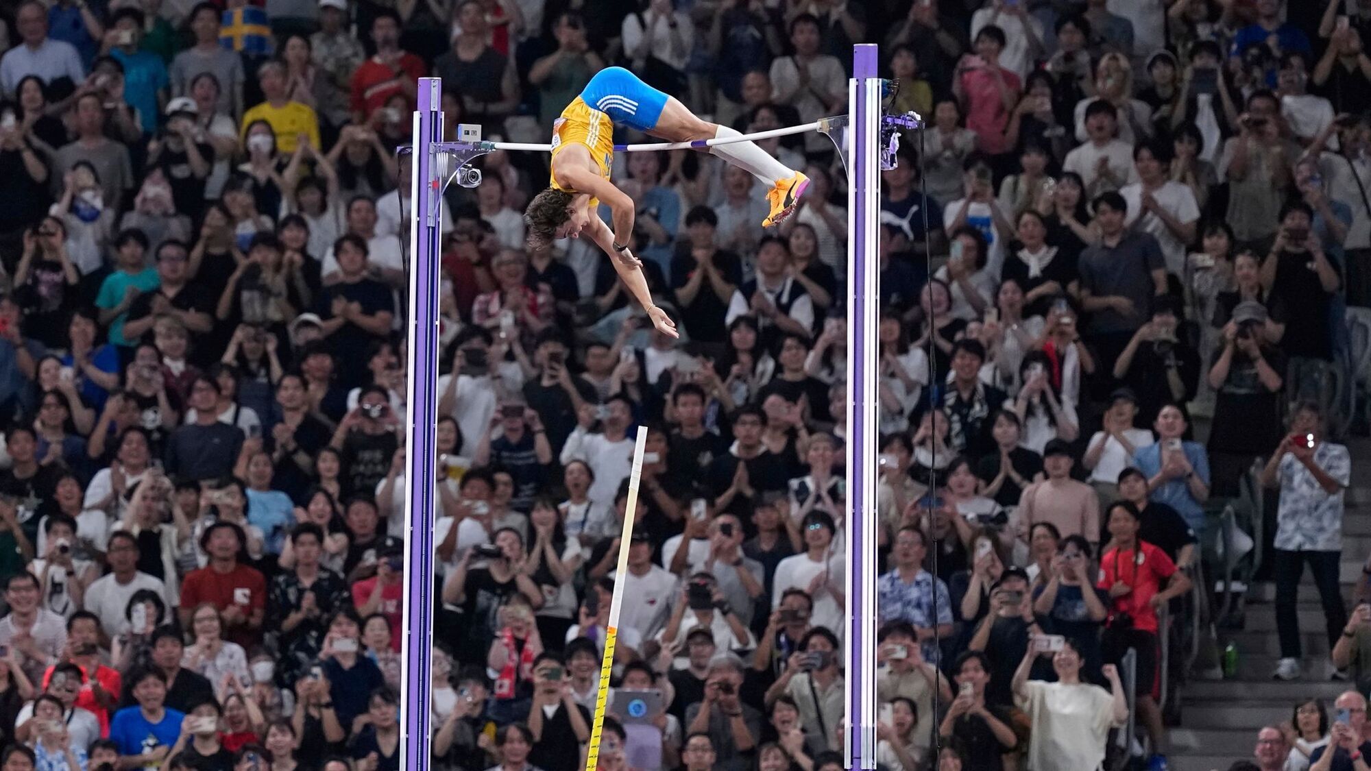 Кто такой "новый Бубка" Дюплантис и почему он каждый раз бьет рекорд всего 1 сантиметр