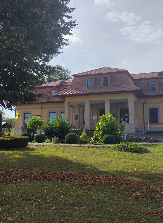 Крылос на Франковщине: история столицы княжества, которой больше нет