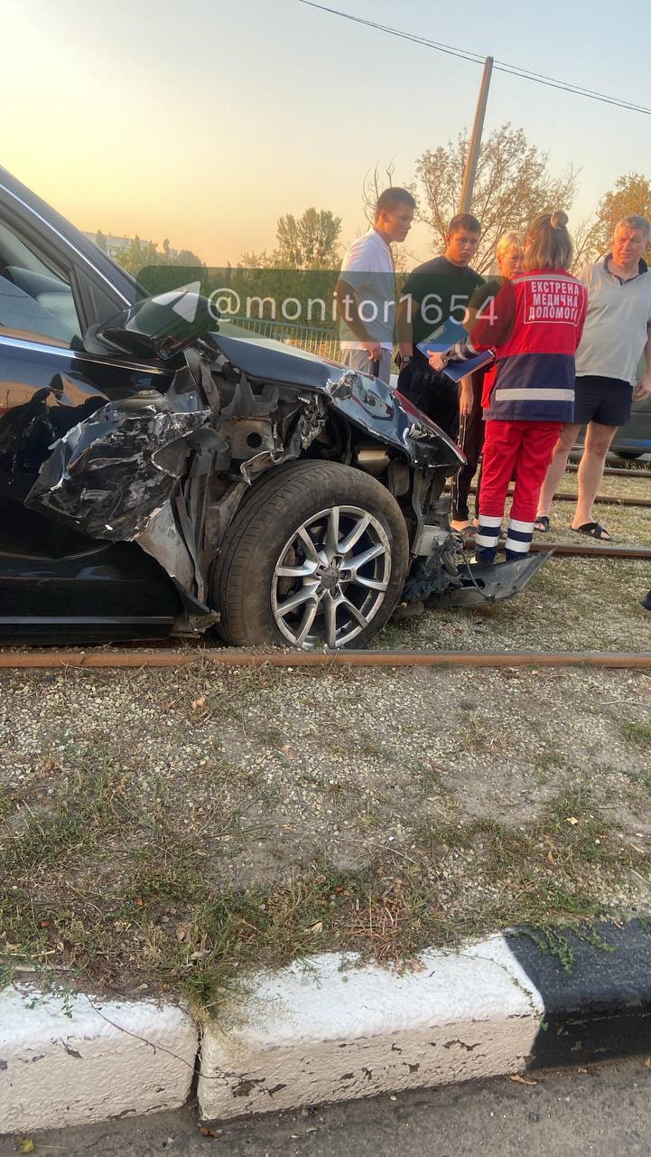 Вихвалявся в TikTok зухвалістю на дорозі: у Харкові 14-річний хлопець влаштував ДТП, прокуратура зробила заяву. Фото і відео