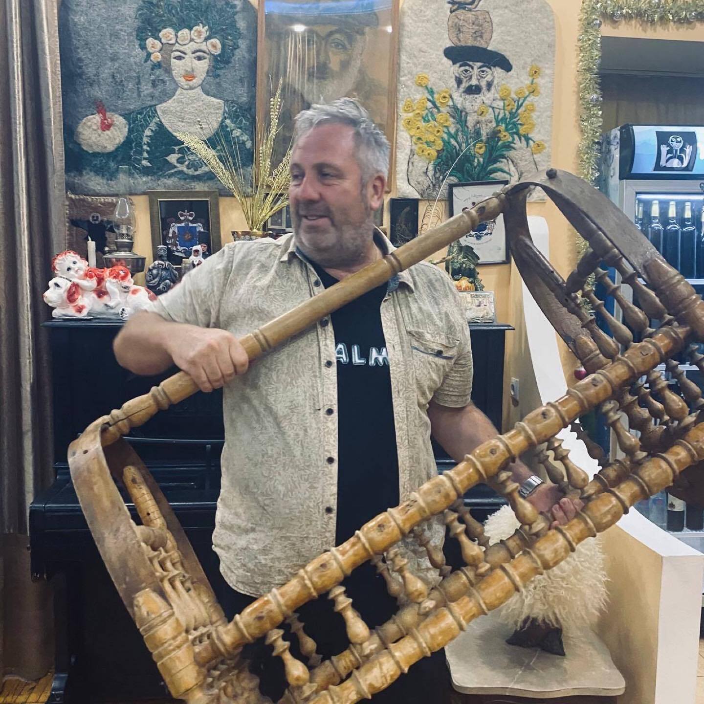 "Если бы я был министром, организовал бы транспорт – и вперед на фронт". Тарас Томенко – о провалах инфополитики, киноскандалах и короткой памяти украинцев