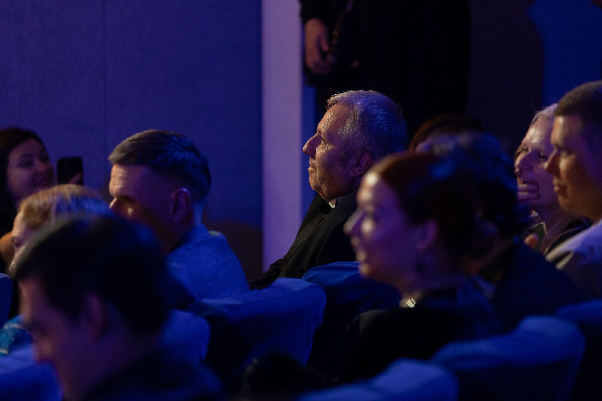 "Если бы я был министром, организовал бы транспорт – и вперед на фронт". Тарас Томенко – о провалах инфополитики, киноскандалах и короткой памяти украинцев