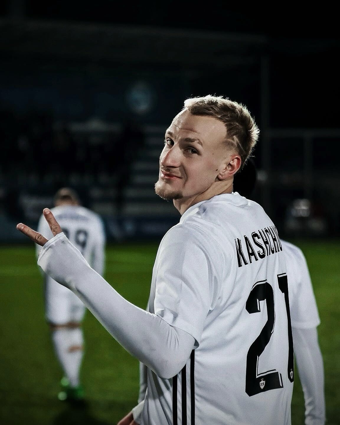 Украинский футболист вышел на замену и через 9 минут сотворил грандиозную сенсацию в Лиге чемпионов. Видео