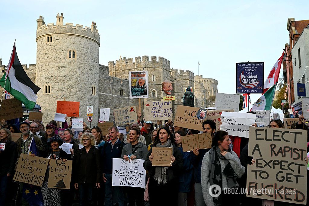 Трамп прибув з візитом до Британії, але не обійшлось без скандалу: до чого тут справа Епштейна. Фото і відео