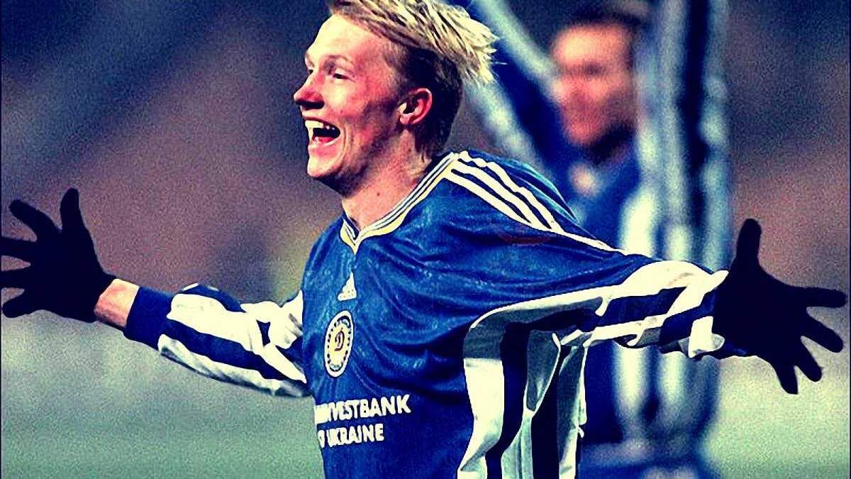 Знаменитий футболіст київського "Динамо" і збірної України загинув, розбившись на мотоциклі, коли без дозволу виїхав на гоночний трек. 11 років трагедії на "Чайці"