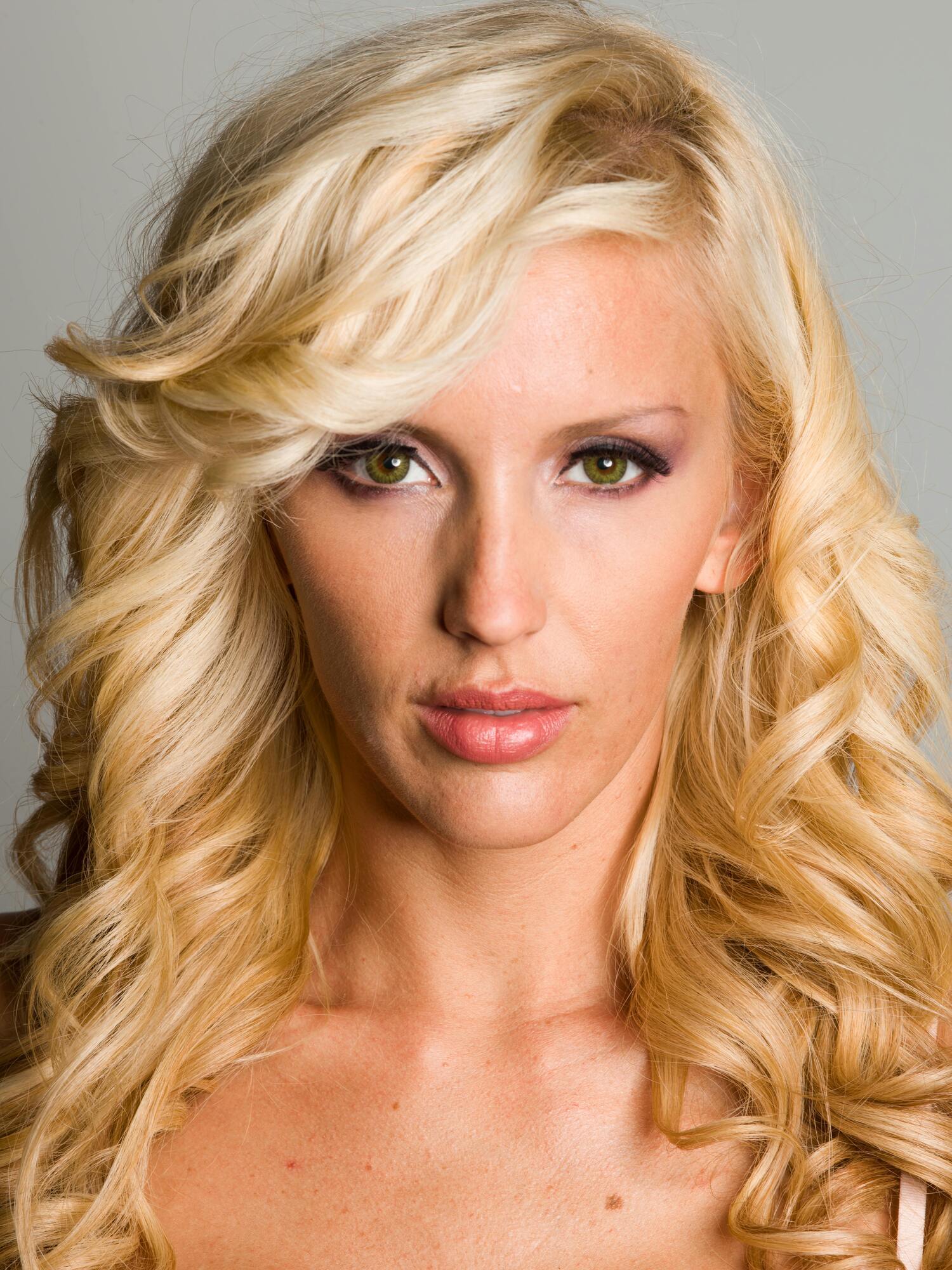 Попрощайтесь со скучным бобом: эти 8 причесок придут на замену