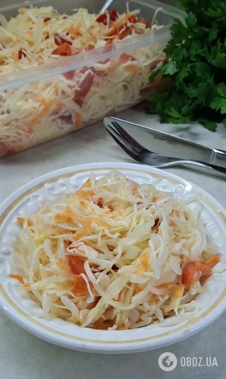 Пряный маринованный салат из капусты: может храниться в холодильнике до двух месяцев