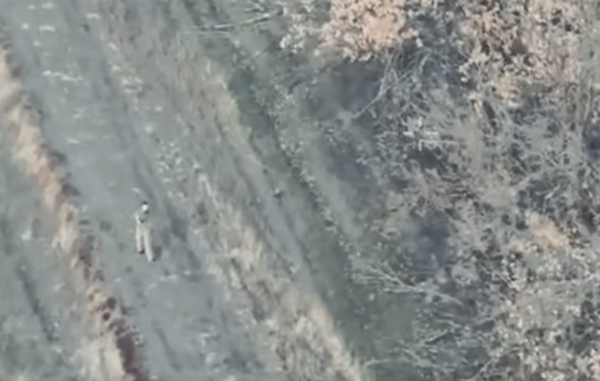 Украинские воины взяли в плен сторонника преступника "Джамбо" из ЧВК "Вагнер": в его телефоне нашли "интересные" видео