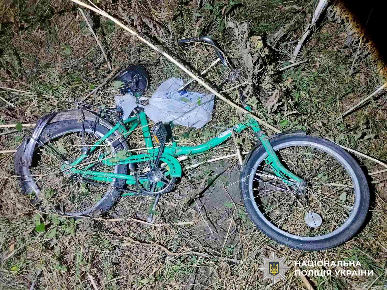 На Київщині легковик на швидкості збив літнього велосипедиста: пенсіонер загинув. Подробиці ДТП та фото