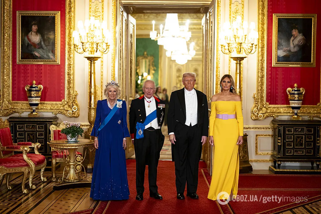Меланія Трамп і королева Камілла вийшли у світ у кольорах українського прапору: образ обирали місяцями. Фото
